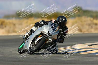 media/Jan-09-2022-SoCal Trackdays (Sun) [[2b1fec8404]]/Turn 16 (11am)/